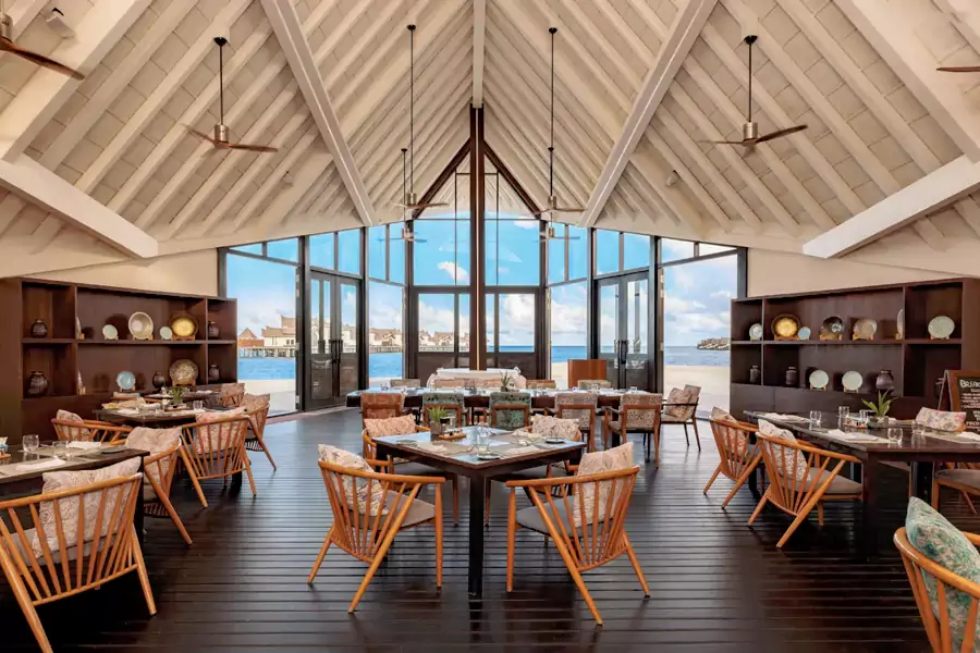 艾茉菲尔集团的一价全包是业界标杆 艾茉菲尔集团的一价全包是业界标杆