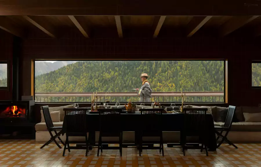 360° 观景悬崖餐厅是欣赏美景的绝佳去处