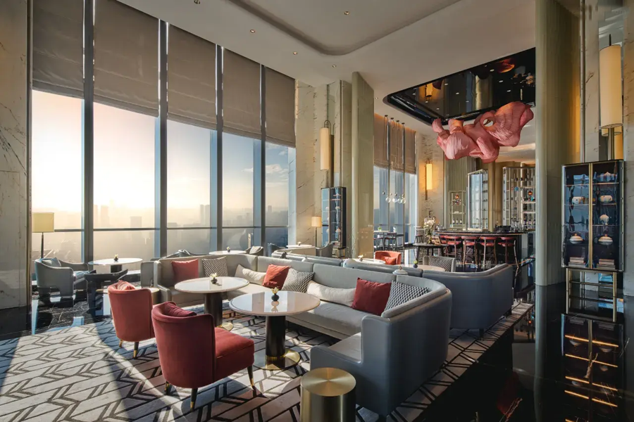 这里的高空下午茶堪称颜值与风味的双重巅峰 这里的高空下午茶堪称颜值与风味的双重巅峰