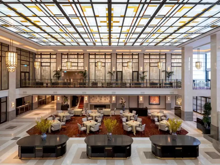 走进酒店,仿佛闯入一座跨越世纪的建筑博物馆 走进酒店,仿佛闯入一座跨越世纪的建筑博物馆