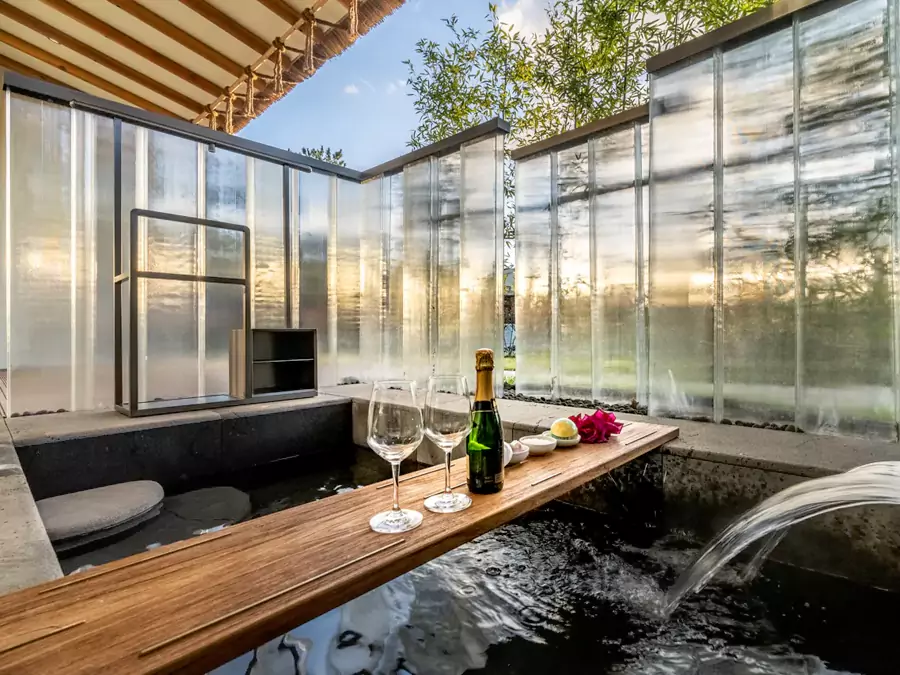 独立户外火山岩私汤 独立户外火山岩私汤