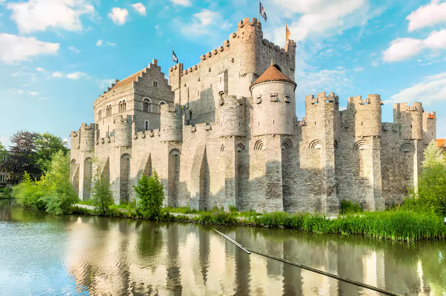 伯爵城堡 伯爵城堡