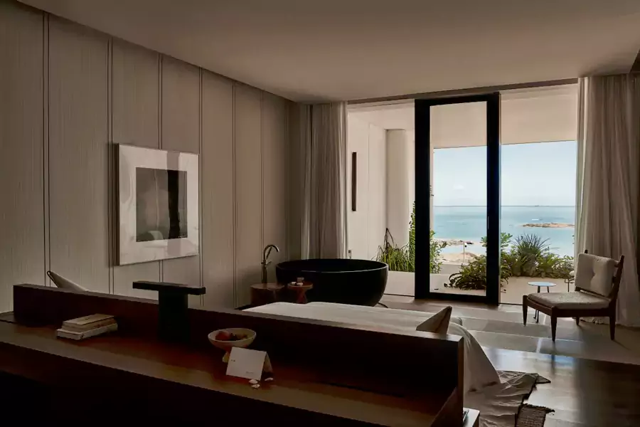 拉开窗帘便是海天一色的治愈画面