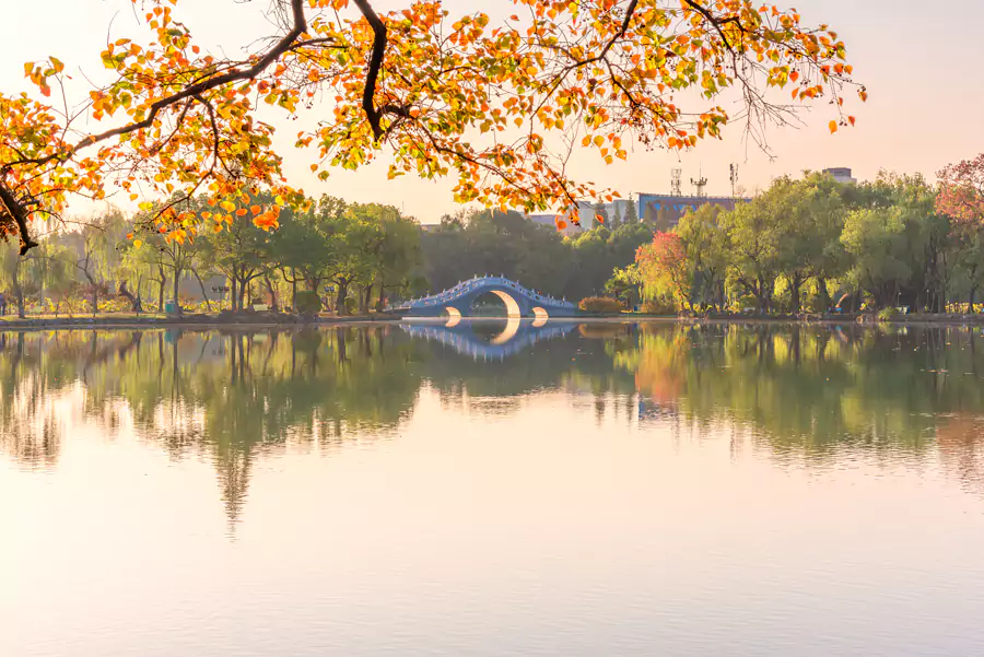 菱湖风景区 菱湖风景区