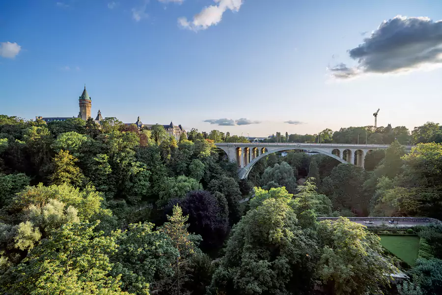 阿道夫桥 阿道夫桥